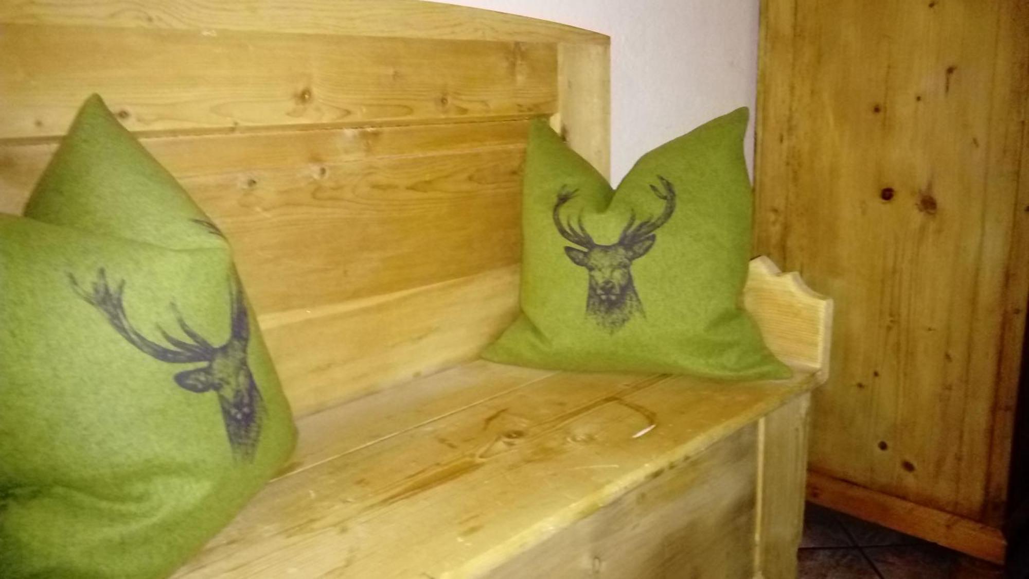 Garni Hattlerhof B&B Brunico Bagian luar foto